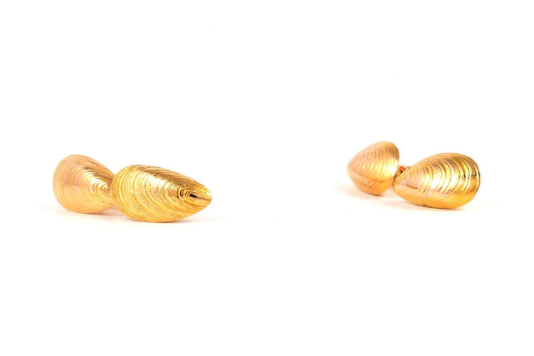 Boutons de manchette Boutons de manchette années 50 en or jaune 18 carats 58 Facettes B891