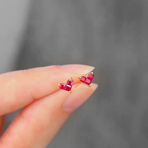 heart-to-have-035ct-ruby-18k-gold-earrings-3.jpg