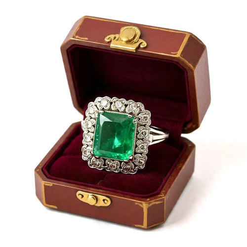 Bague 51 Bague en or blanc 18 ct, émeraude 3 ct et diamants 58 Facettes 449/26 D 241/26