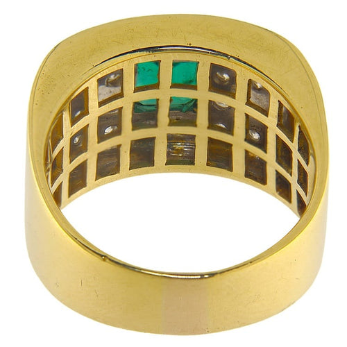 https://www.gioielleriaguidetti.it/wp-content/uploads/2026/07/G3987-anello-oro-giallo-bianco-brillanti-diamanti-smeraldo-3.jpg