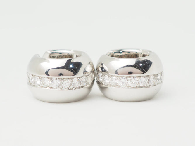 Boucles d'oreilles Créoles en or blanc 18 kt et diamants 58 Facettes 33349