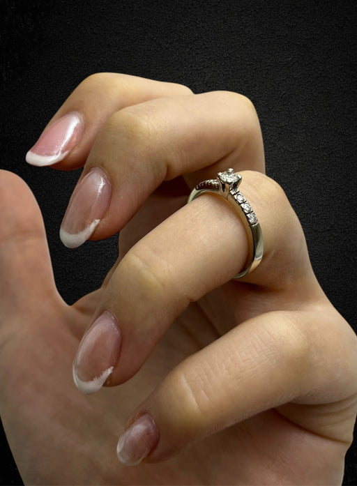 Bague 54 Biandrate Gioielli - Bague en or blanc 18 carats et diamants 58 Facettes