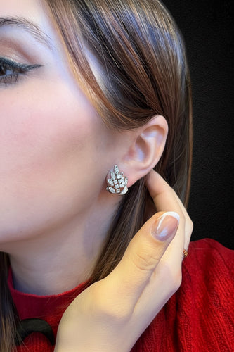 Boucles d'oreilles De Lazzari Oro Addosso - Boucles d’oreilles feuille en or blanc 18K et diamants 58 Facettes