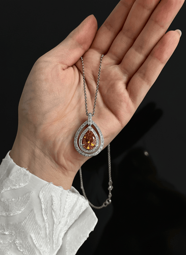 Collier Collier - Pendentif en topazes et diamants 58 Facettes