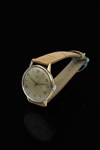 Montre Omega - Montre calibre 280 à remontage manuel 58 Facettes