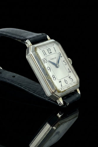 Montre Hamilton Square - Montre 1926 en or blanc 14K 58 Facettes