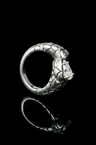 Bague 53 Bague serpent - Or blanc 18 carats et diamants 58 Facettes