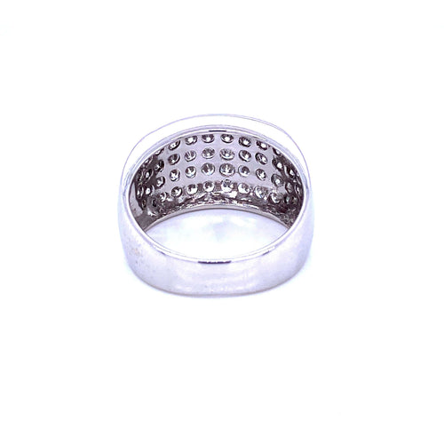 Bague 55 Bague pavée de diamants en or blanc 18k 58 Facettes A46