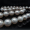 Collier Collier de perles blanches australiennes et diamants en or jaune 58 Facettes
