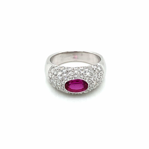 Anillo con pavé de diamantes y rubíes