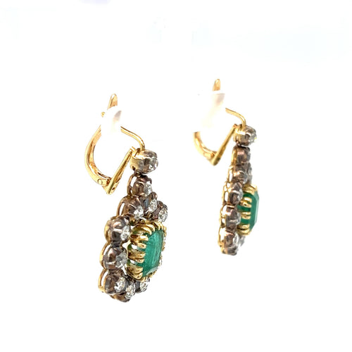Boucles d'oreilles Victorian - Boucles d'oreilles pendantes en or blanc 18k et argent, émeraudes et diamants 58 Facettes