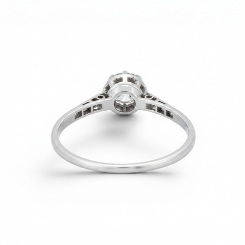 https://cdn.shopify.com/s/files/1/1015/8633/8124/files/antique-art-deco-platinum-Solitaire-old-cut-diamond-ring-back.jpg?v=1783863436