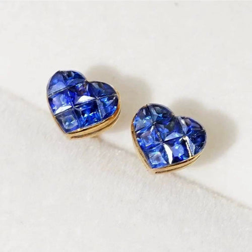 heart-to-have-1ct-sapphire-earrings-18k-gold-4.jpg