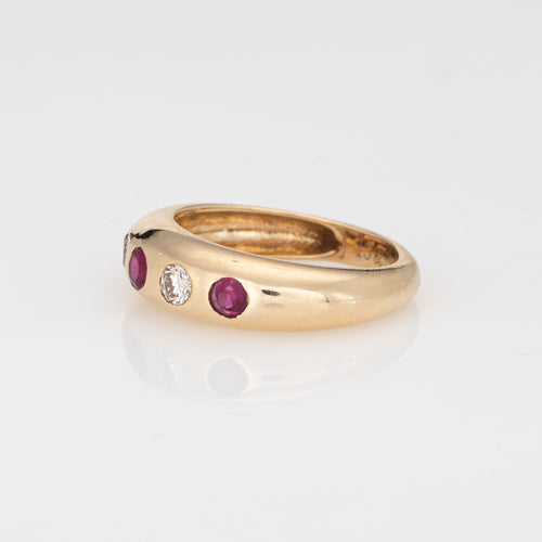Bague 54 Bague alliance vintage en or jaune 14 carats, rubis et diamants 58 Facettes G14180