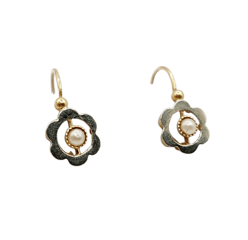 Sleepers earrings antique flowers in 18k white and yellow gold and pearl 