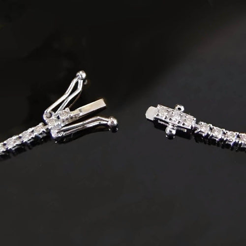1ct-tennis-bracelet-18k-white-gold-embrace-5.jpg