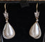 Boucles d'oreilles Boucles d'oreilles vintage en or blanc et jaune 18 ct, perles et diamants 58 Facettes 1