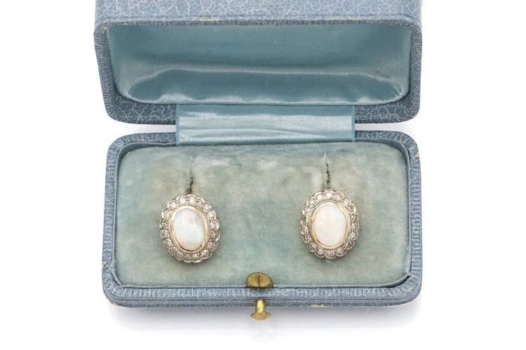 Boucles d'oreilles Boucles d'oreilles vintage en or jaune 18 carats, opales et diamants 58 Facettes 13450