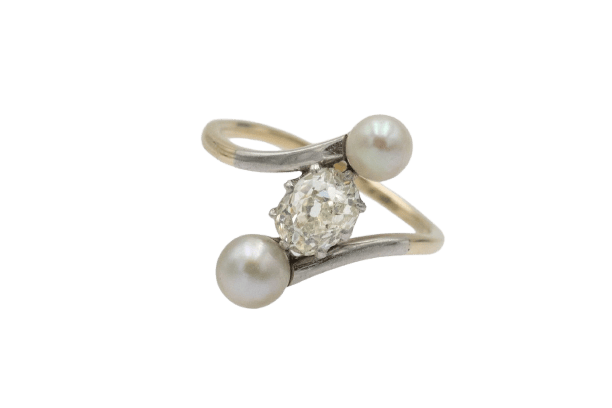 Antik ring i gult guld, Platin, diamant og perler 