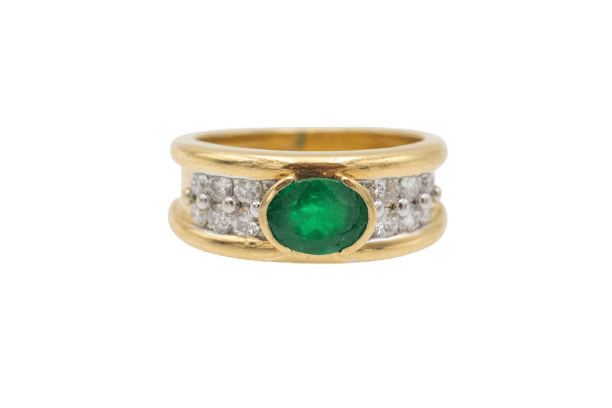 Französischer Ring Siegelring aus Gelbgold, Smaragd und Diamanten 