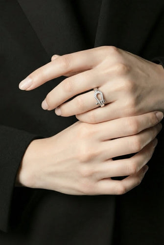 Bague 52 Fred Force 10 - Bague en or blanc et diamants 58 Facettes A1844