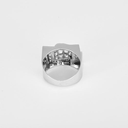 Bague 53 Tank - Bague ancienne en platine et diamants 58 Facettes BgTankptdts
