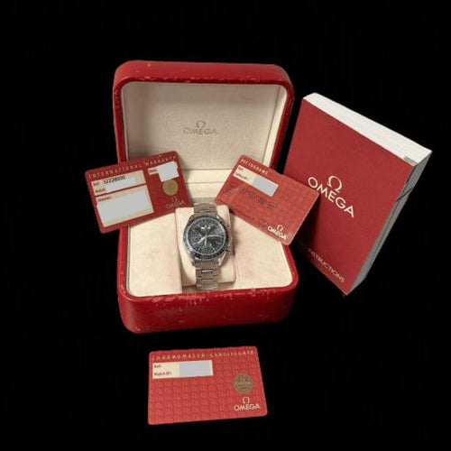 Montre Omega Speedmaster - Montre Day-Date Chronograph 40 mm en acier 58 Facettes MT47397