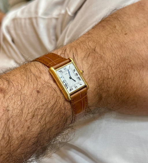 Montre Cartier Tank Louis - Montre en or jaune 58 Facettes Cm