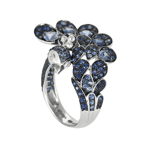 53 Boucheron Héra, Le Paon - Bague en or gris, saphirs et diamants 58 Facettes 58FC61
