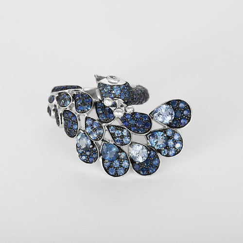 Bague 53 Boucheron Héra, Le Paon - Bague en or gris, saphirs et diamants 58 Facettes 58FC61