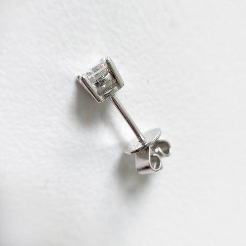 embrace-25ct-diamond-stud-6.jpg