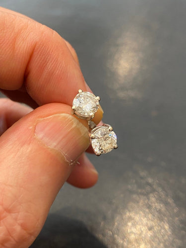Boucles d'oreilles Puces d'oreilles - Boucles d'oreilles en or 750 et diamants 58 Facettes LP254