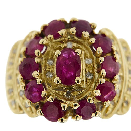 https://ledial.it/app/uploads/2026/07/41527-anello-oro-fiore-rubini-diamanti_51.jpg