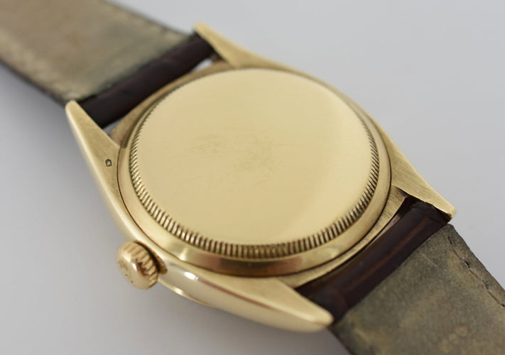 Rolex Oyster Perpetual Date Ovettone - Montre en or jaune 14 carats 58 Facettes RO-800