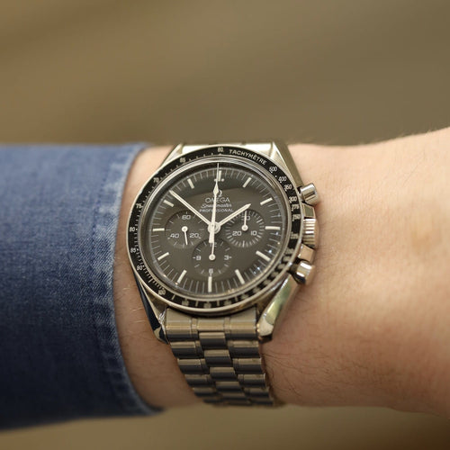 montre-omega-speedmaster-professional-moonwatch-357050-acier-42-mm-vers-2005.jpg