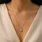 chaine-pendentif-or-gris-18k-diamant-poire-090-ct-et-diamants-025-ct-certificat-hrd.jpg