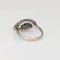 Bague 56 Bague Art déco vintage en or blanc 18 ct et platine, diamants et saphirs 58 Facettes G14119