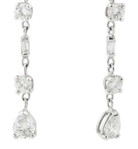 Boucles d'oreilles Boucles d’oreilles pendantes en or gris 18 carats et diamants 2,80 ct 58 Facettes BO183