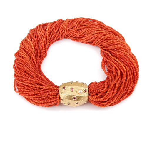 Collier Collier torsadé en or jaune 18 carats et corail 58 Facettes C161