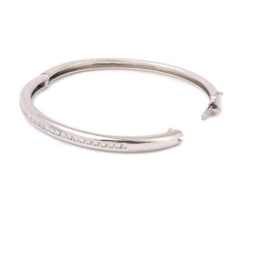 Bracelet Bracelet jonc - 23 diamants en or gris 18 carats 58 Facettes BRA108