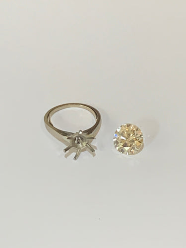 Bague Diamant - Pierre 4,65 carats avec certificat LFG 58 Facettes BD210