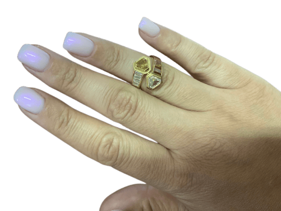 51 Bague Toi et Moi vintage en or jaune, citrine et diamant 58 Facettes BA 763