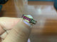 53 Alliance vintage en or jaune, rubis et diamant 58 Facettes BA 238