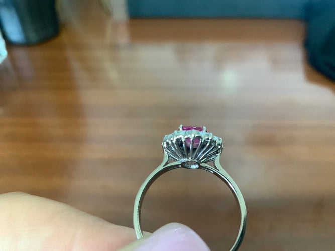 Bague 54 Bague en or blanc avec rubis et diamant 58 Facettes BA 504