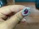 Bague 50 Bague pavée en or blanc avec rubis thaï et diamants 58 Facettes BA 499