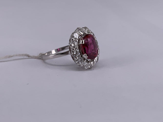 Bague 50 Bague pavée en or blanc avec rubis thaï et diamants 58 Facettes BA 499