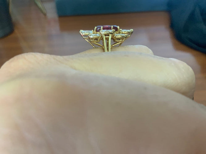 Bague 54 Bague marquise en or jaune 18K, rubis et diamant 58 Facettes BA 770