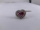 Bague 54 Bague cœur vintage en or blanc avec rubis et diamants 58 Facettes BA 1003