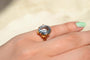 https://cdn.shopify.com/s/files/1/0963/7950/2920/files/bague-cocktail-vintage_fd83b4d4-1d52-483b-8558-b1a33ccba6c3.jpg?v=1779983217