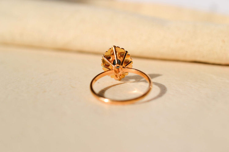 https://cdn.shopify.com/s/files/1/0963/7950/2920/files/bague-diamants_b3e082d2-5a69-4520-8ed6-de9c002a1d21.jpg?v=1779985137